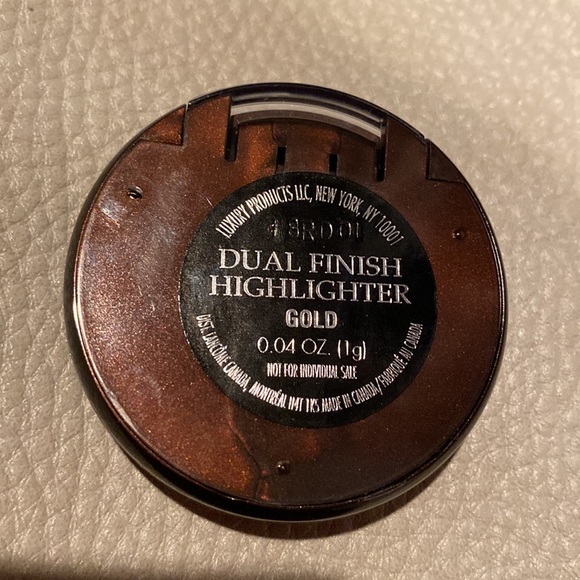 Lancome Dual Finish Highlighter Gold - Picture 3 of 3